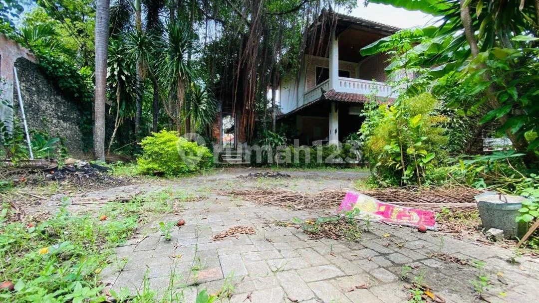 Dijual Tanah Luas Sanur Denpasar - Image 1 of 4