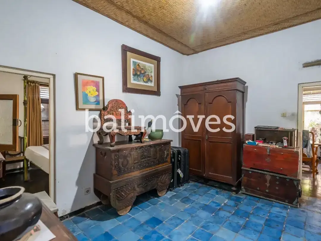 Kesempatan Investasi Menarik dengan 5 Kamar Tidur di Pusat Wisata Sanur - Image 3 of 10