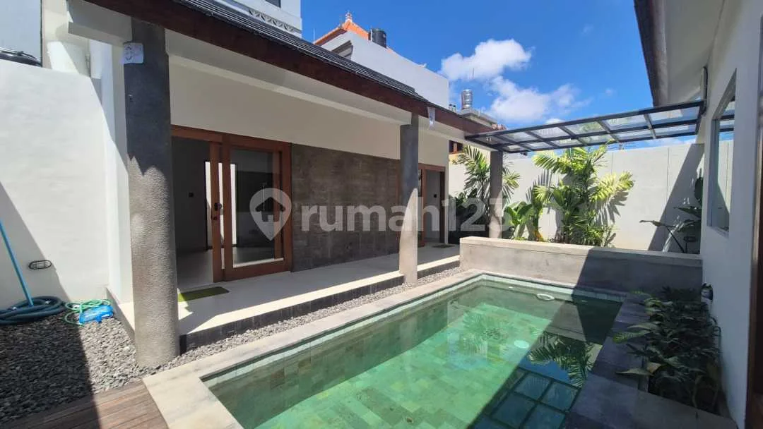 2Br Villa Sanur Area, Yearly Rental [Sbp 1555] - Image 1 of 4