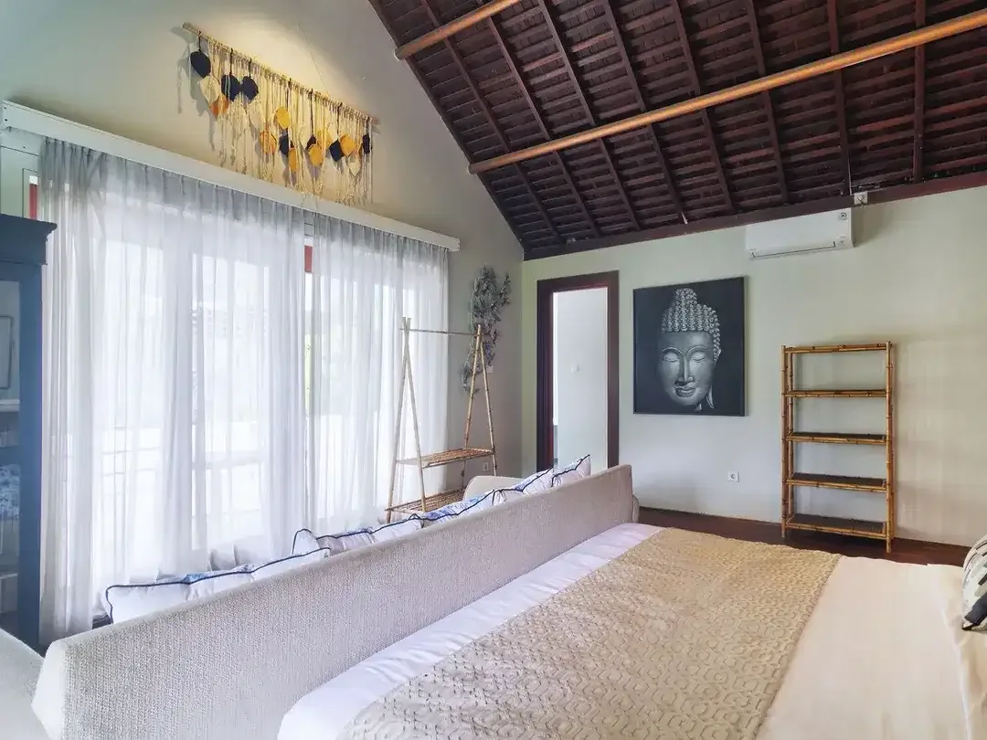 Freehold - Luxury Freehold Riverside Villa with Infinity Pool near Sanur, Bali - Image 9 of 10