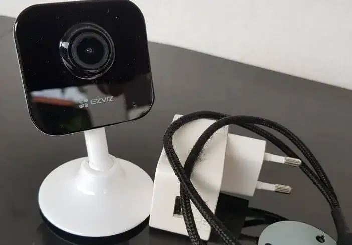 IP CAM / CCTV INDOOR. KONTROL VIA INTERNET. XIAOMI EZVIZ - Image 4 of 10