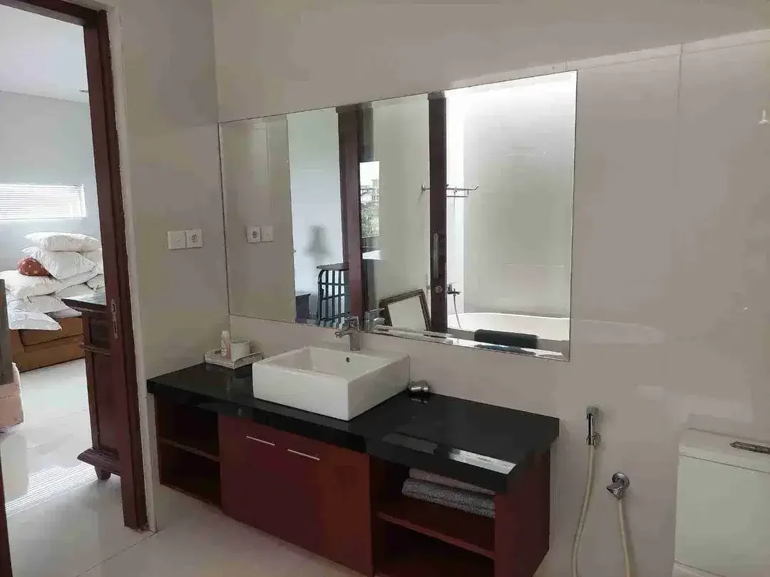 dijual villa lantai 2 view saqah lokasi brawa canggu - Image 6 of 9