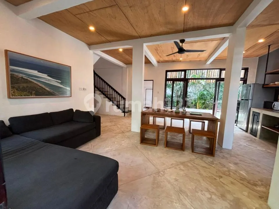 Stunning 3-Bedroom Villa For Rent In Kerobokan - Image 3 of 4