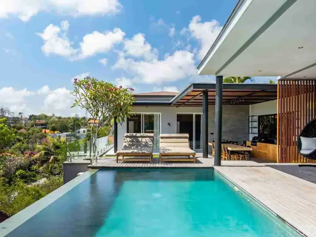 Luxury Villa Full Jungle View Jimbaran - Image 2 of 10