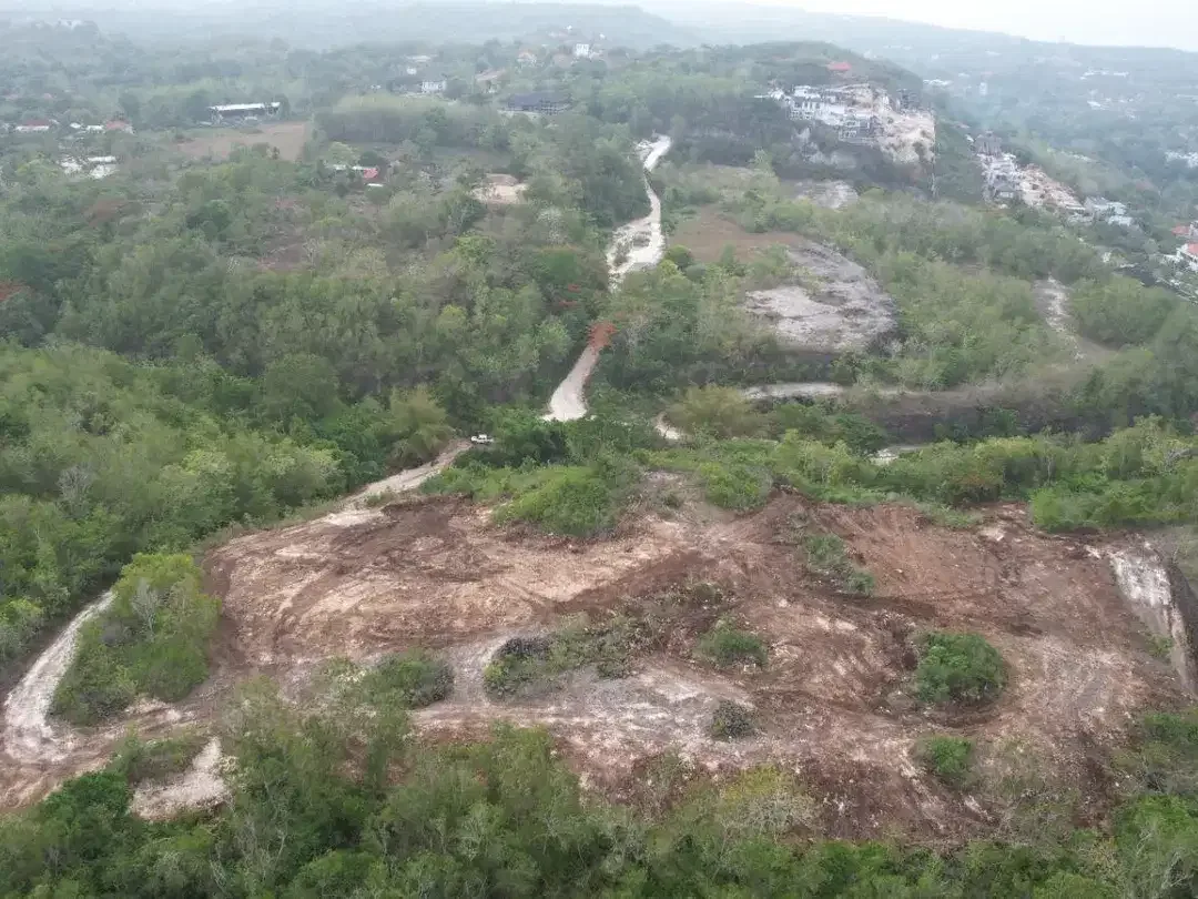 Dijual Tanah Luas 1.664Ha Pecatu Kuta Selatan Bali - Image 1 of 5