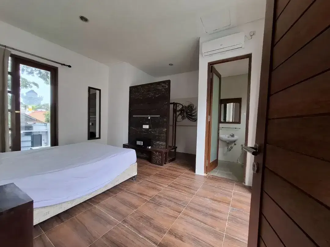 2 Bedrooms Private Housing Complex With Public Pool In Ungasan - Image 6 of 10