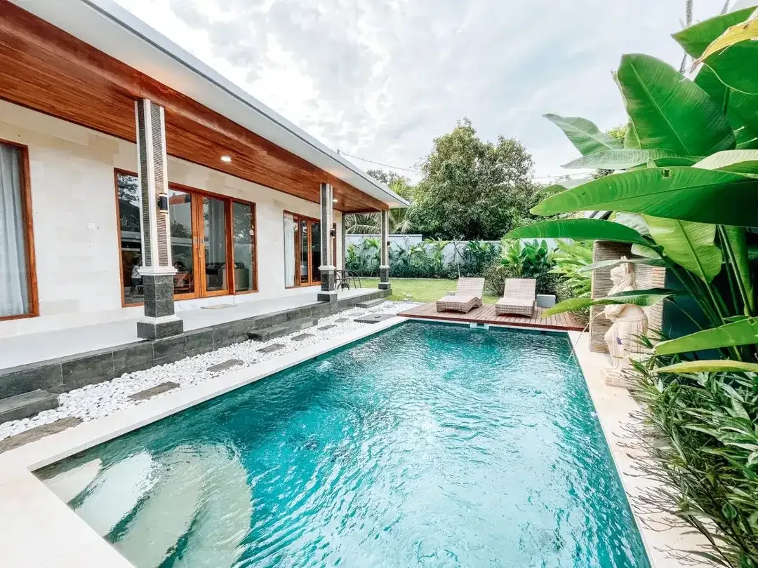 Disewakan Villa Modern Fully Furnished di Pecatu, Uluwatu - Image 1 of 10