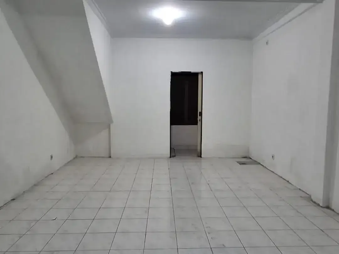 Gedung 2 Lantai 4 Kamar Disewakan di Area Teuku Umar, Denpasar - Image 6 of 10