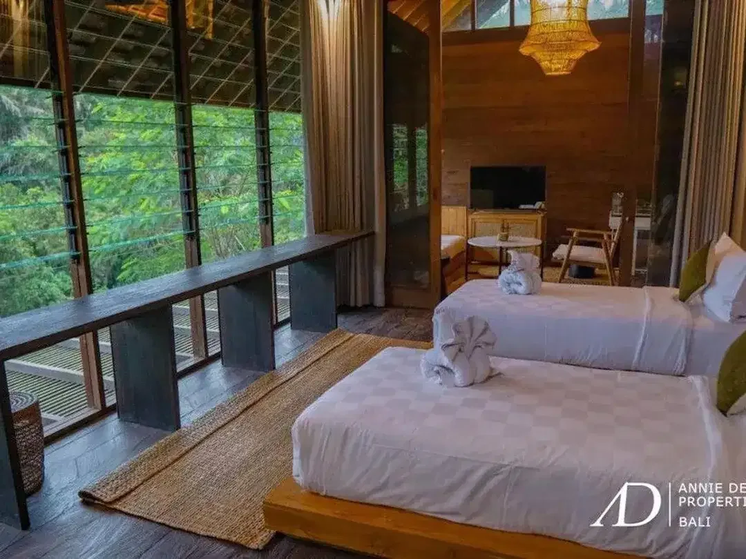 FREEHOLD ONE AND TWO-BEDROOM VILLAS IN UBUD - Image 6 of 10