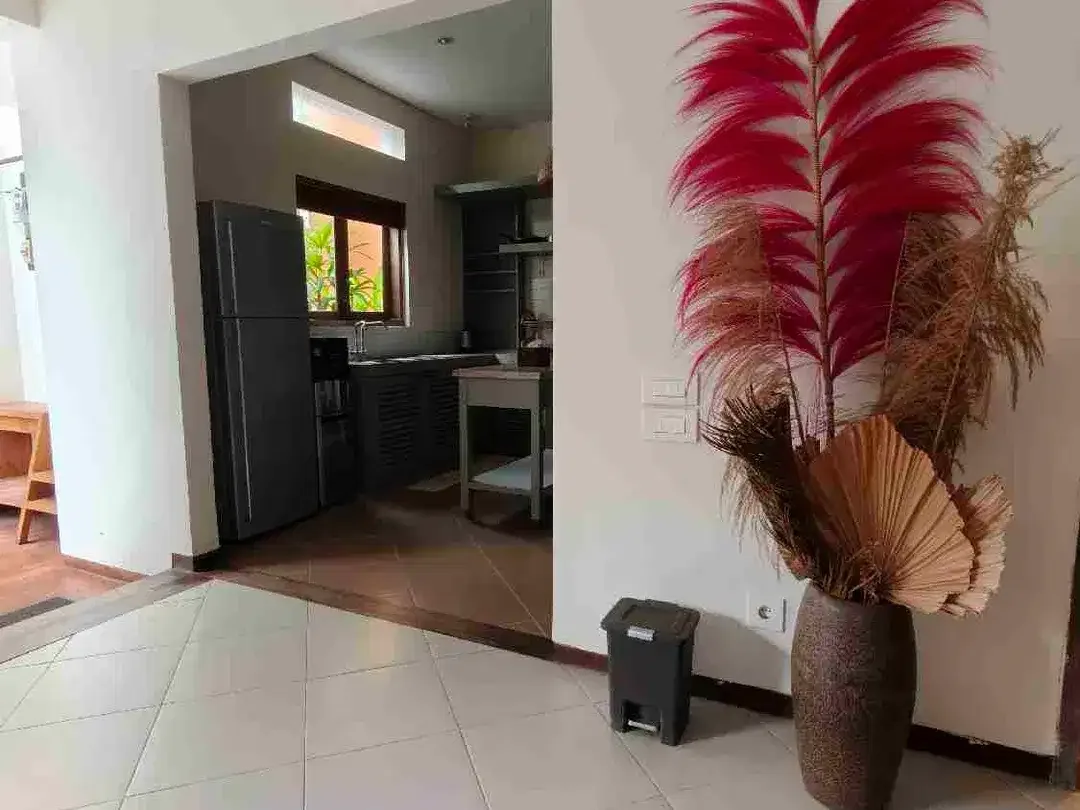 Villa 3 Kamar fully furnished nyaman lokasi strategis dekat ke pantai - Image 5 of 10