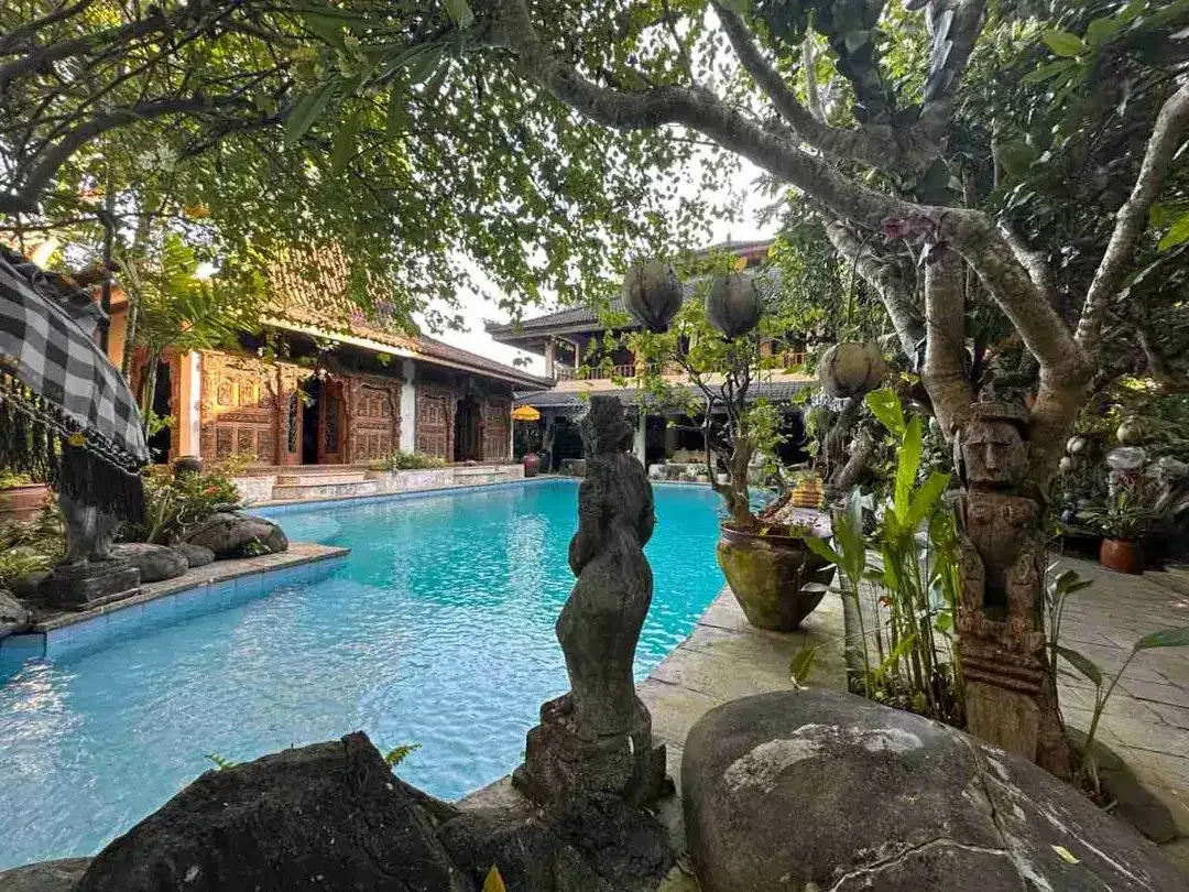 Luxury Jungle Villa Estate 2,430 m² in Legian–Seminyak, Bali - Image 6 of 10