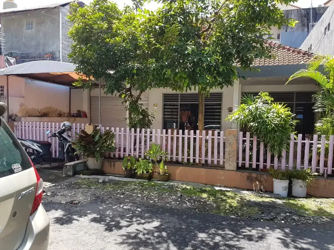 JUAL TANAH BONUS RUMAH LOKASI PUSAT DENPASAR - Image 1 of 2