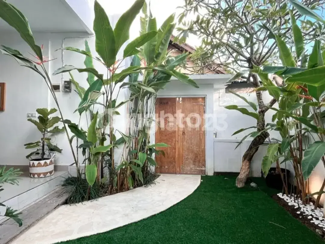 Villa Minimalis Umalas, Kerobokan 2 Kamar Taman Luas - Image 3 of 5