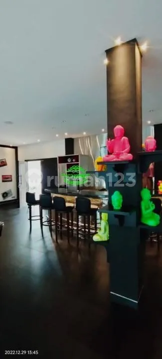 Villa 2Lt Full Furnished Pool Gym Strategis Badung Dkt Jl Uluwatu - Image 1 of 4