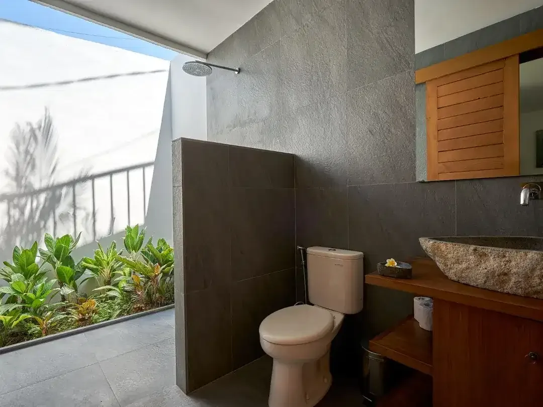 PROPERTY FOR SALE – TIBUBENENG, CANGGU - Image 3 of 10