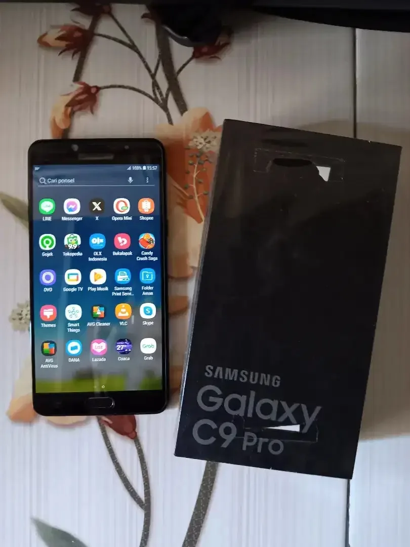 Samsung GALAXY C9Pro Terbaru - Image 2 of 7