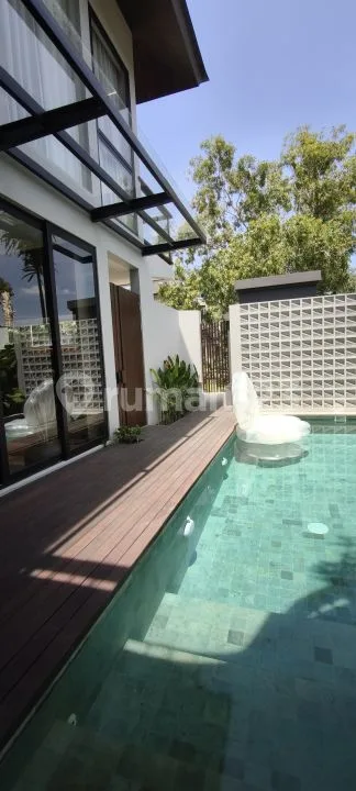 Villa Jimbaran Bali Modern Living One Gate System SHM - Image 3 of 4