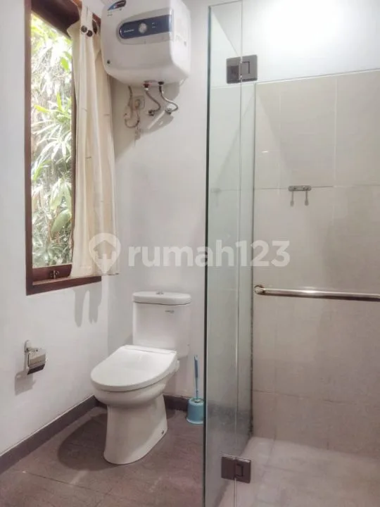 Disewakan Rumah Di Tirta Tawar Shm Sudah Renovasi Hadap Barat - Image 3 of 4