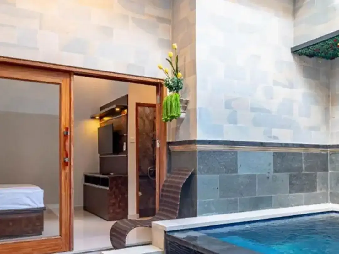 VILLA TUKAD BALIAN RENON DENPASAR - Image 2 of 10