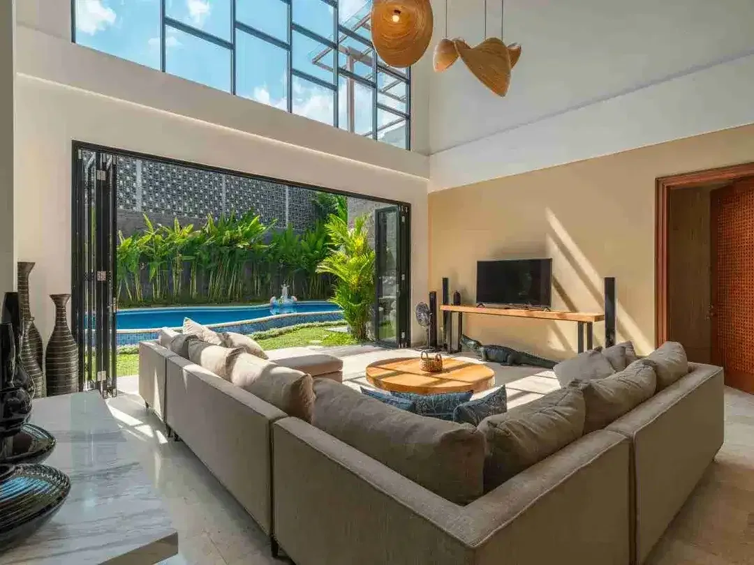 FREEHOLD Luxury Villa in Semer, kerobokan - Bali - Image 4 of 10