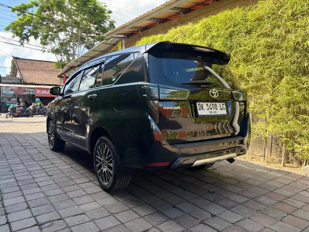 [ ISTIMEWA ] Toyota Kijang Innova 2.0 G MT 2019 Hitam - Image 6 of 10