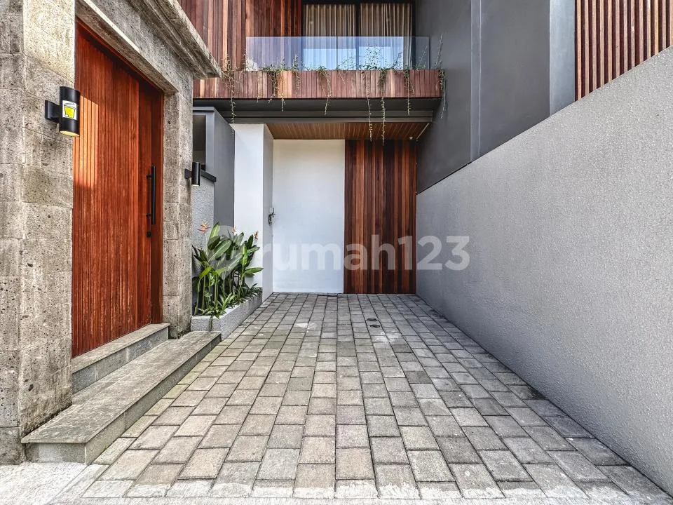 Brand New Modern 2Br Villa In Ungasan - Image 3 of 4