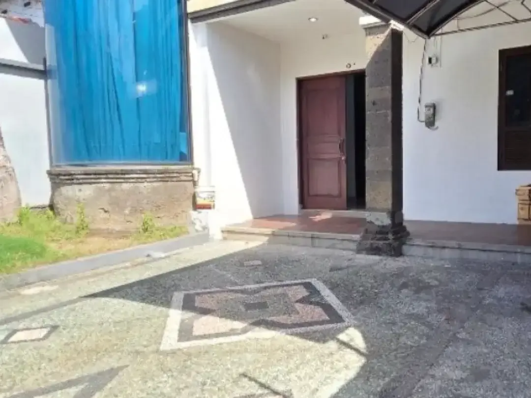 RUMAH STYLE VILLA DAN TANAH DI PERMATA GATSU REGENCY DENPASAR - Image 3 of 10