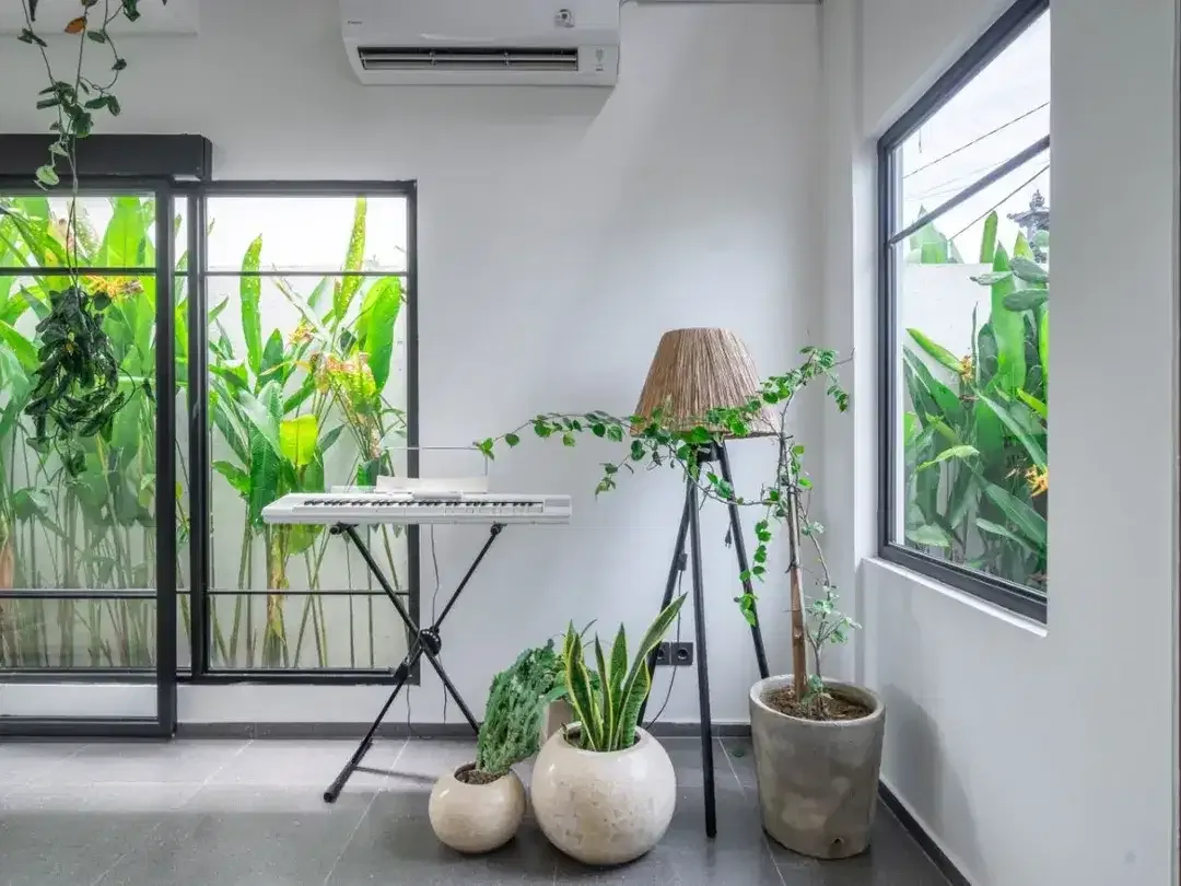 One-Bedroom Mezzanine Townhouse in Belalang, Tabanan - Image 9 of 10