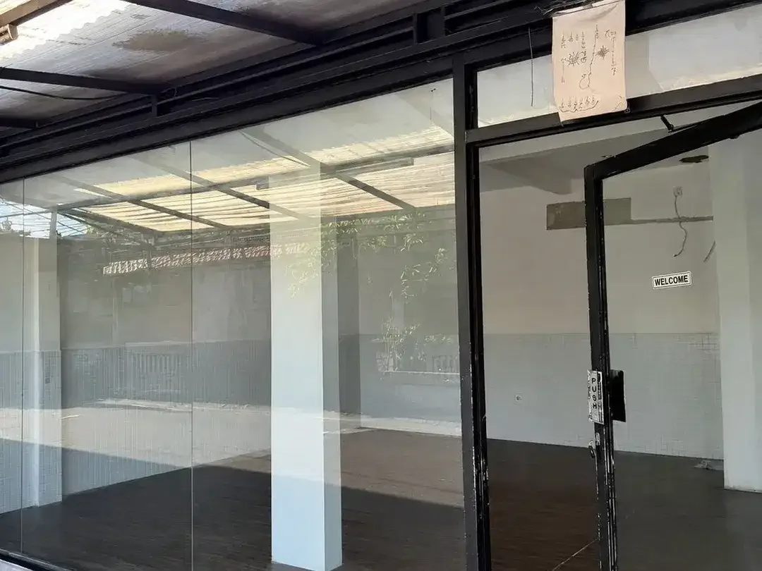 **Strategic Shophouse for Rent in Prime Mertanadi, Kerobokan – Ideal for Boutique, Café & Office** - Image 1 of 4