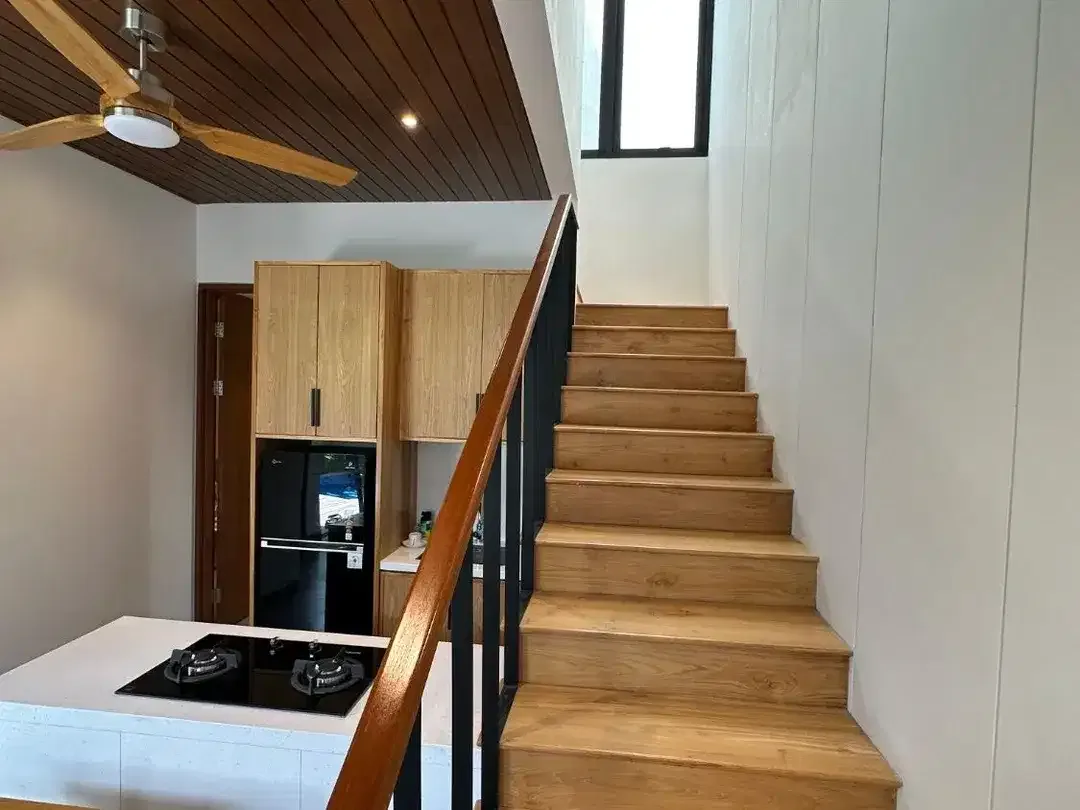 Dijual Villa Tropical Modern Seaside One Gate System LT 120m2 KT 3 jalan Kayu Tulang Canggu dekat Pepito Batubolong - Image 8 of 10