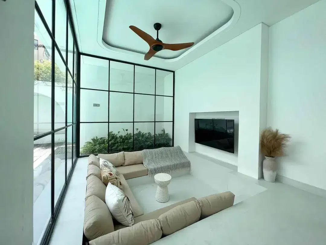 VILLA FOR SALE IN CANGGU
Pererenan - Image 2 of 10