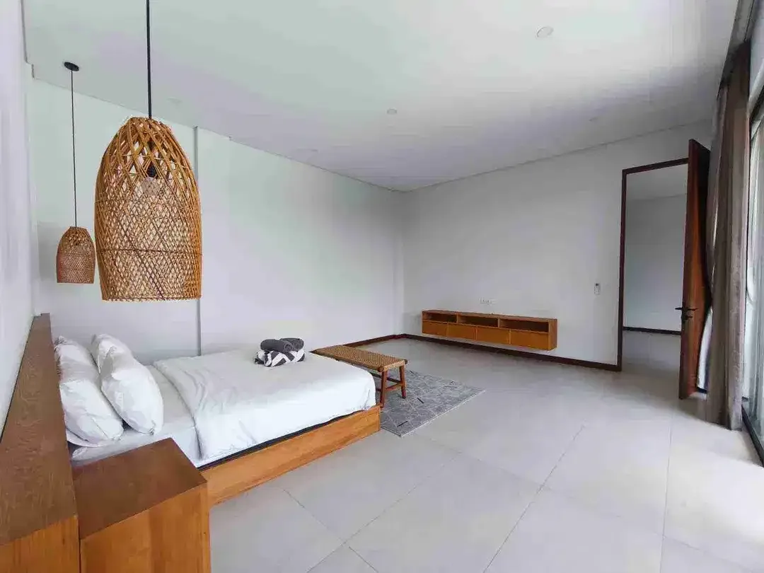 Four Bedroom Villa Ricefield View Pererenan Canggu Bali - Image 9 of 10