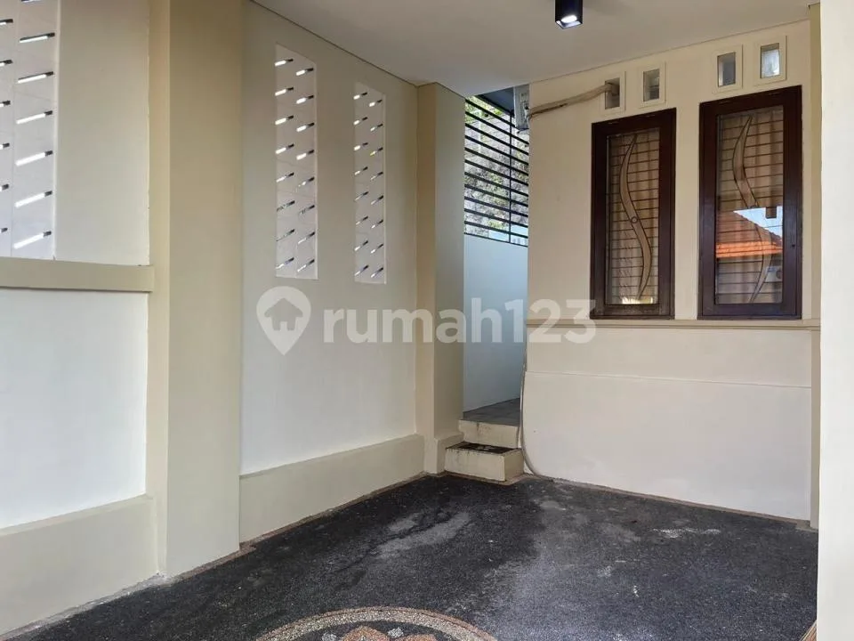 Rumah Nyaman & Tenang di Jimbaran - Image 3 of 4