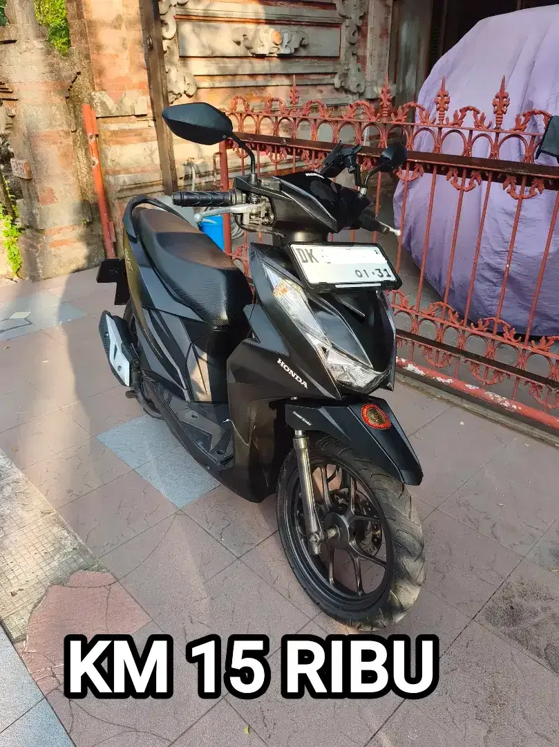 Honda Beat Deluxe 2020 LOW KM - Image 1 of 7