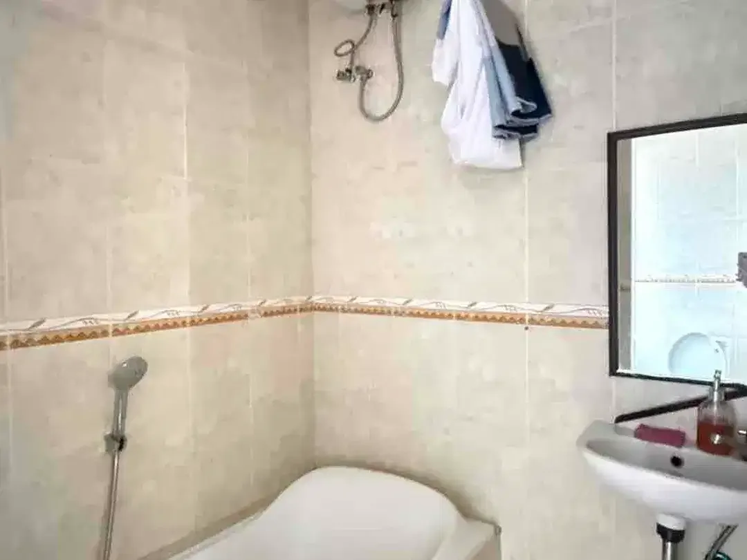 DIJUAL RUMAH SEMI VILLA – ONE GATE SYSTEM DI UNGASAN, BALI - Image 9 of 10