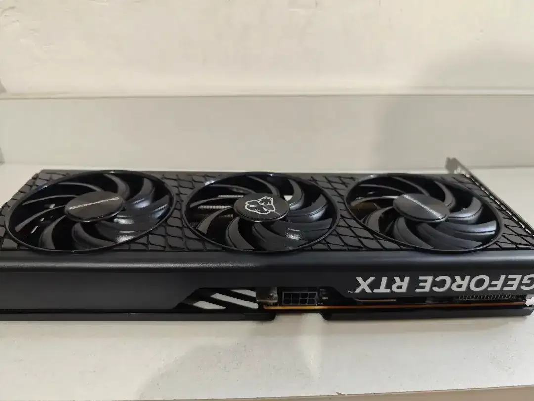 Gainward GeForce RTX 5060 8GB Python III GDDR7 (BEKAS) - Image 10 of 10
