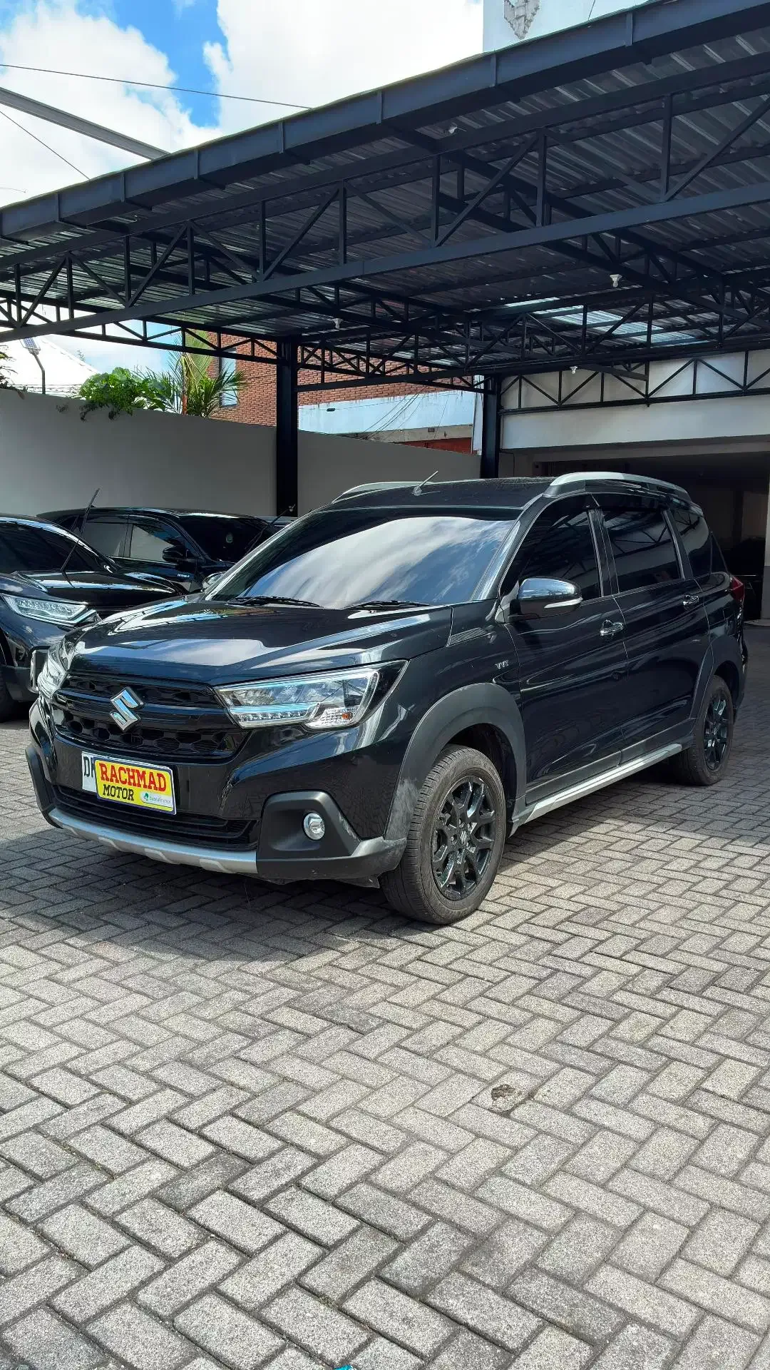 Suzuki XL 7 Beta hybrid'24 hitam met matic - Image 3 of 10
