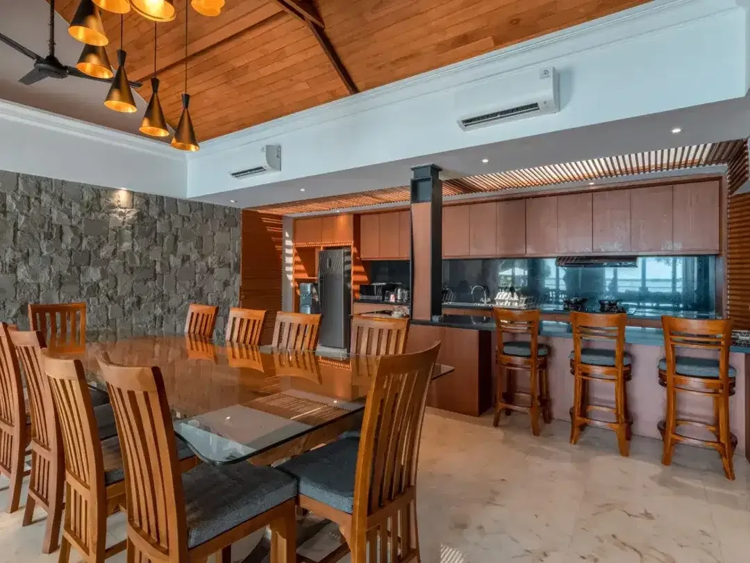 Dijual Cepat Villa View Laut di Tanjung Benoa Badung Bali - Image 3 of 7