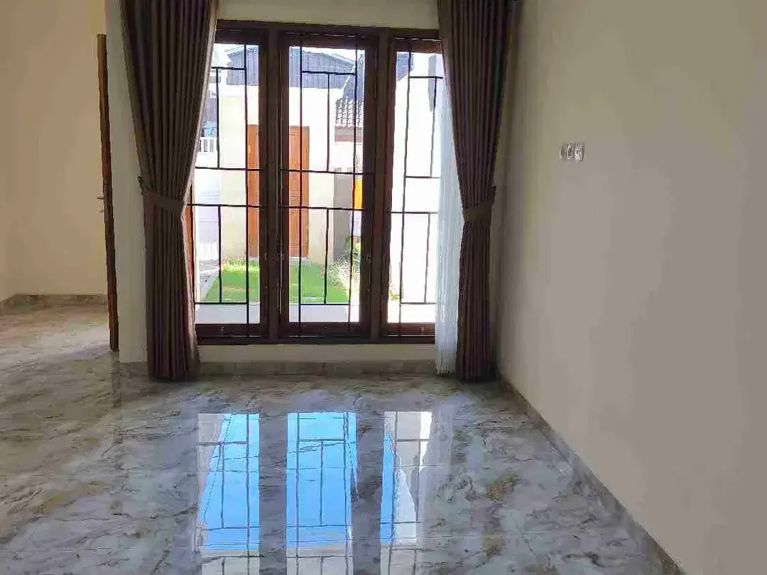 DISEWAKAN RUMAH BARU DI RENON - Image 3 of 10