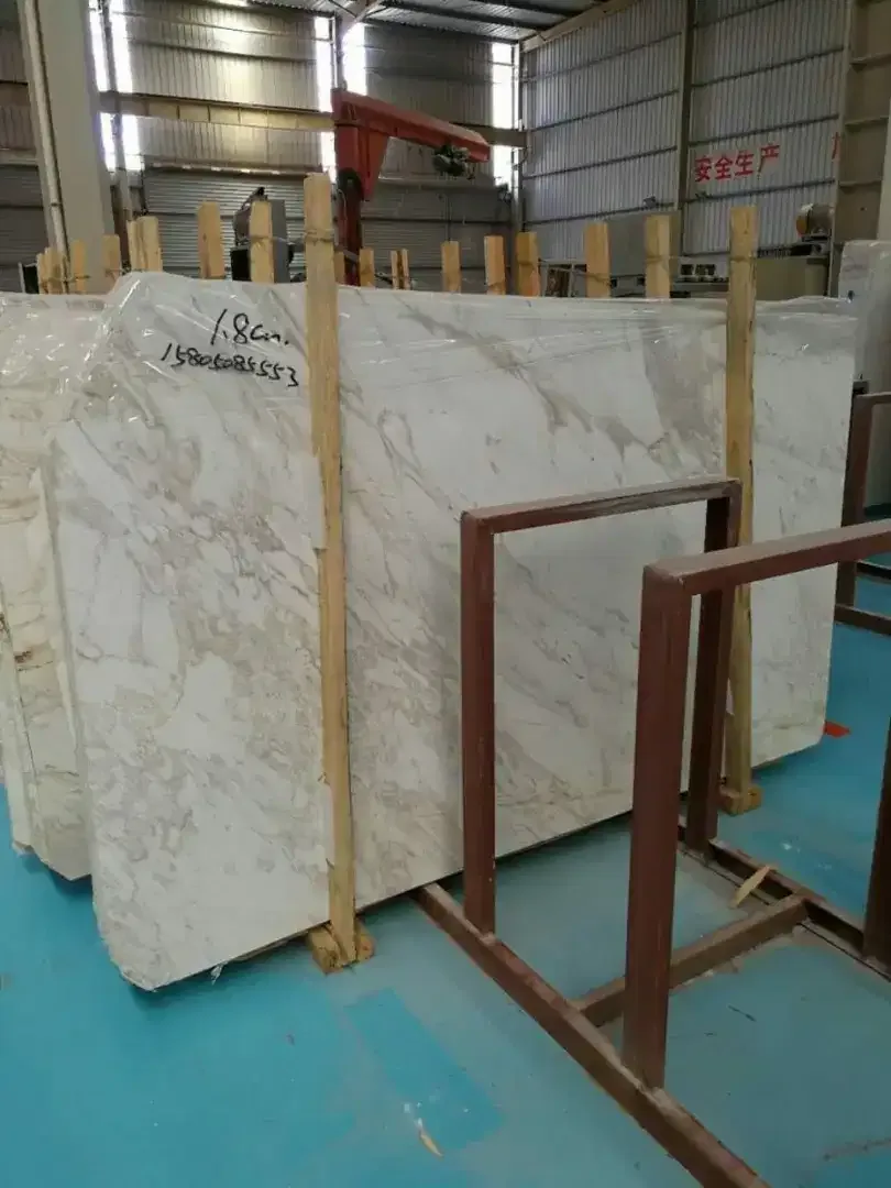 Marble / marmer White Volacas - Image 2 of 2