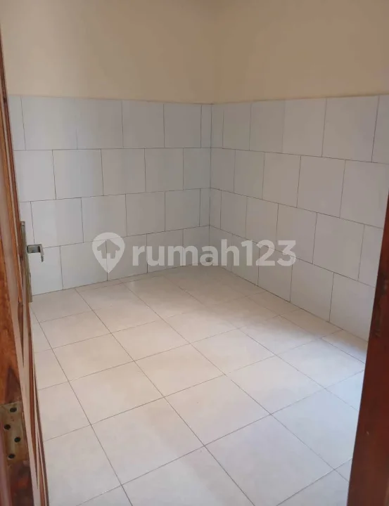 Disewakan Rumah di Batubulan Baru Selesai Renov - Image 2 of 4