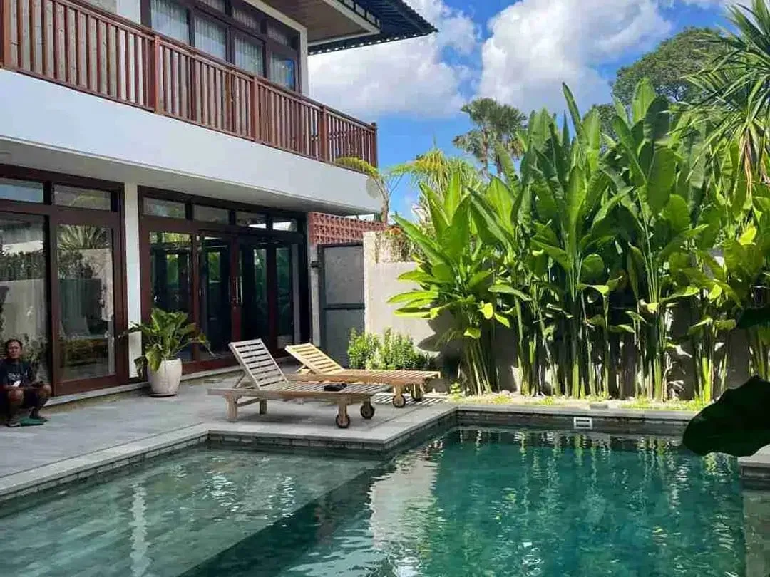 villa for sale - Image 1 of 9