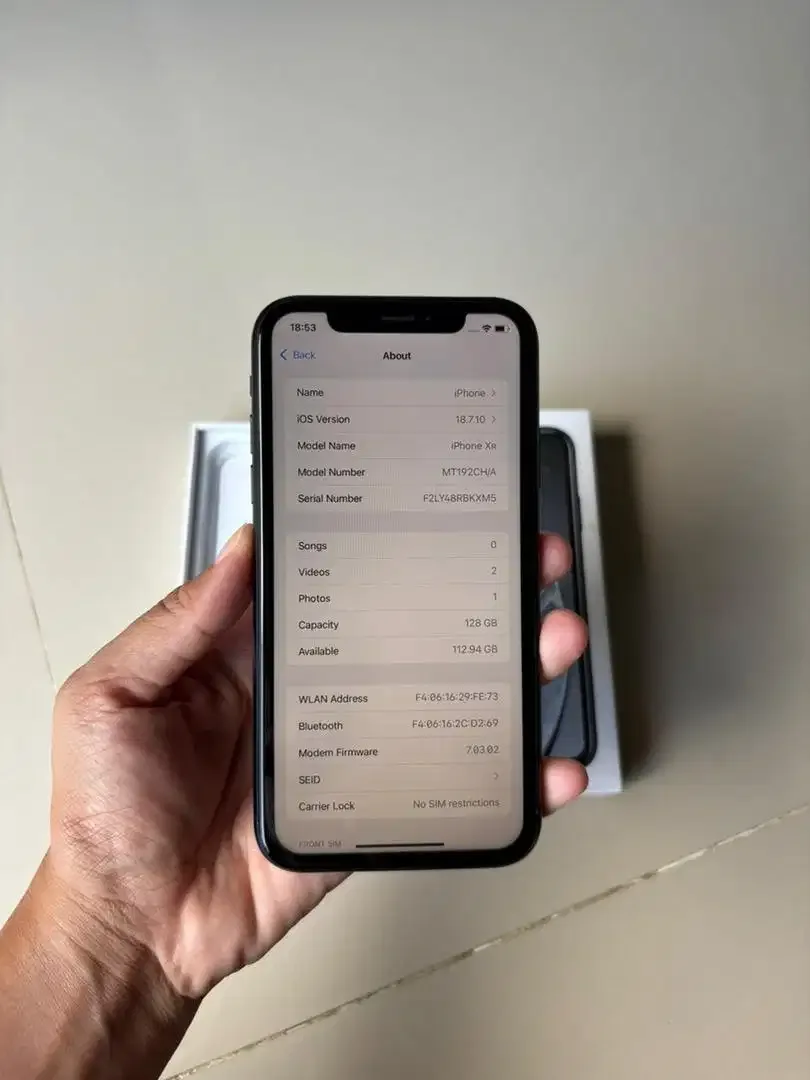 iPhone XR 128GB Black inter - Image 2 of 8