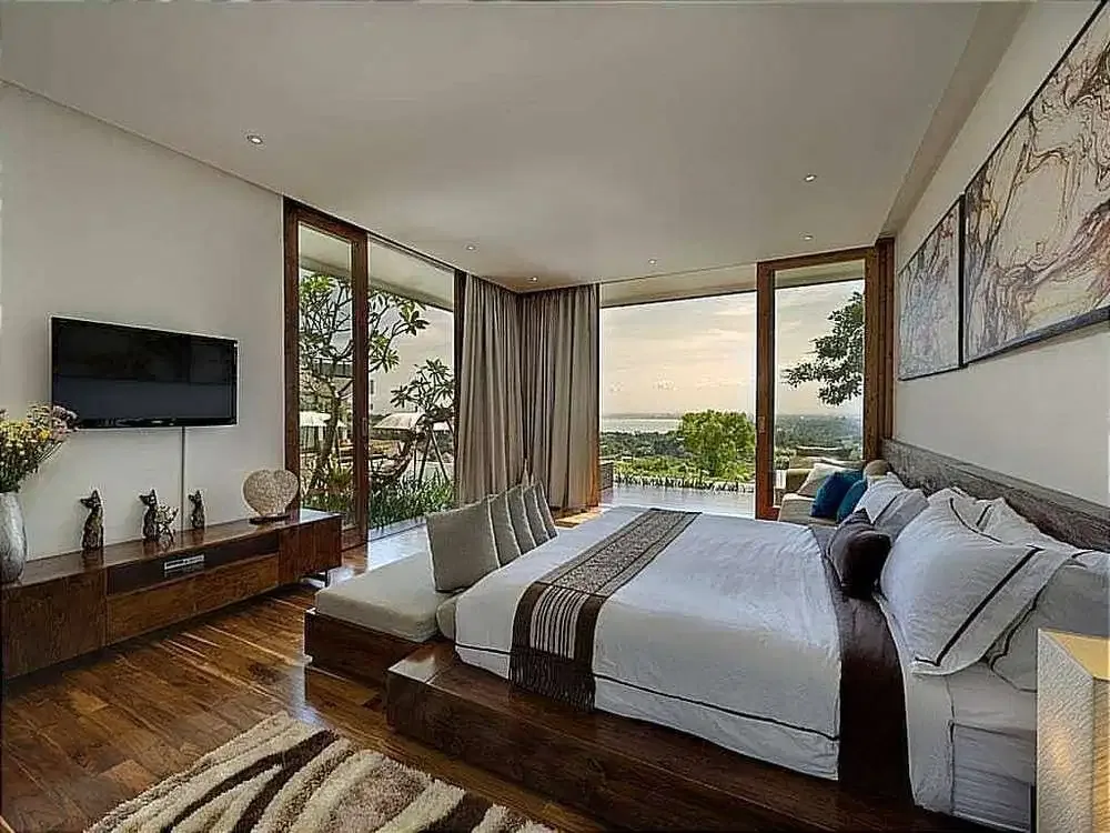 DIJUAL PRIVATE VILLA - JIMBARAN BAY & AIRPORT VIEW - Image 4 of 9