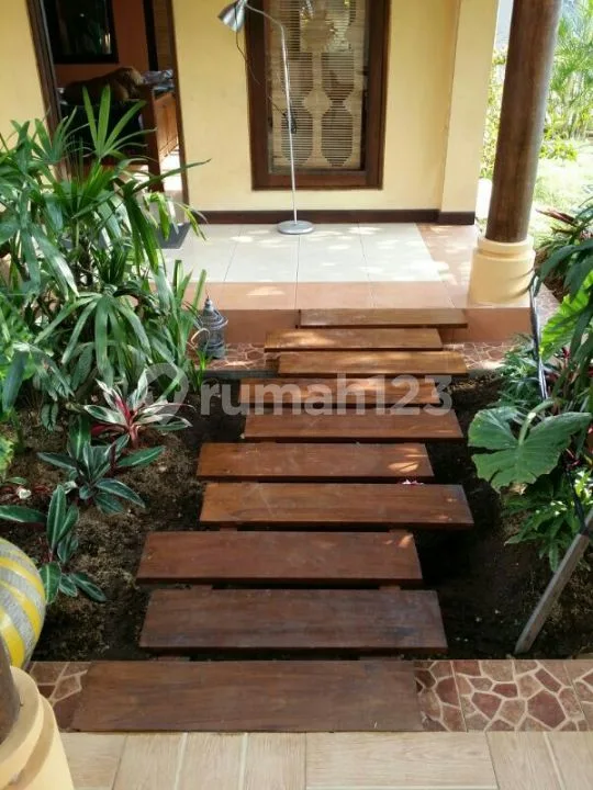 Spacious And Full Of Greenery 5 Bedroom Villa In Umalas - Image 2 of 4
