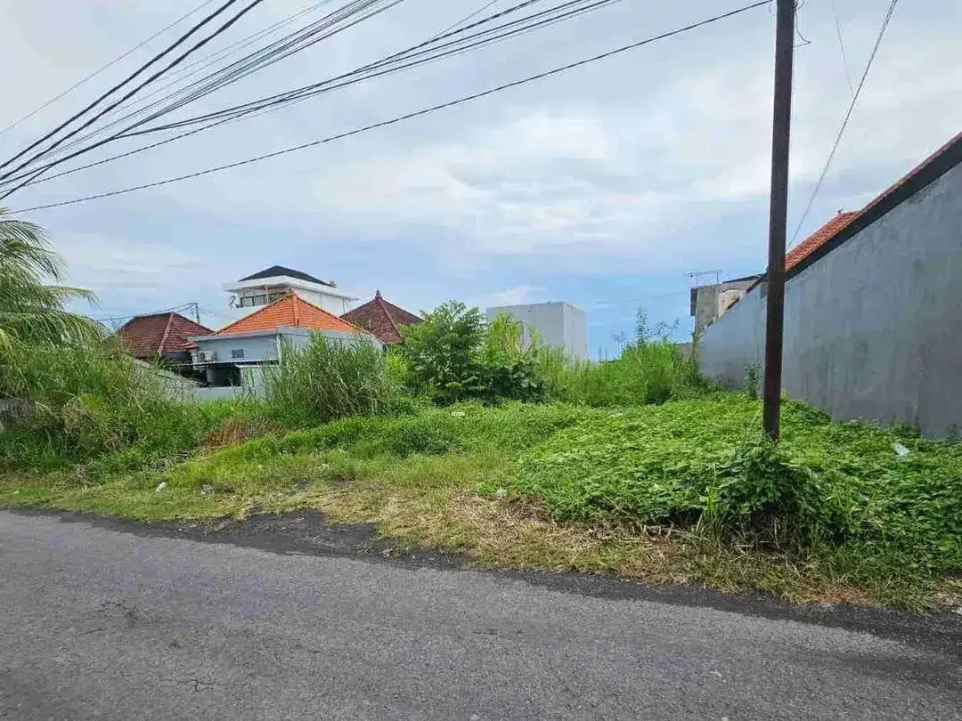 DI JUAL TANAH PANTAI CEMAGI - Image 2 of 6