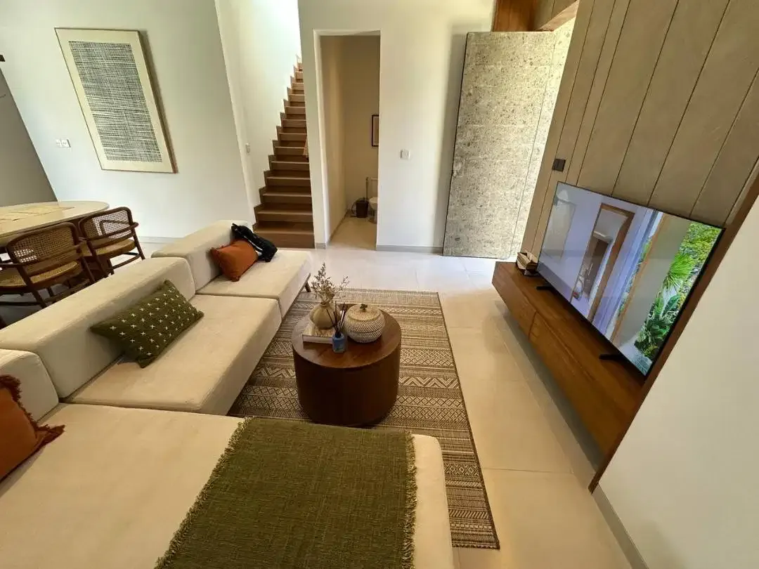 Dijual Villa Modern Strategis One Gate System di renon dekat sanur - Image 2 of 10