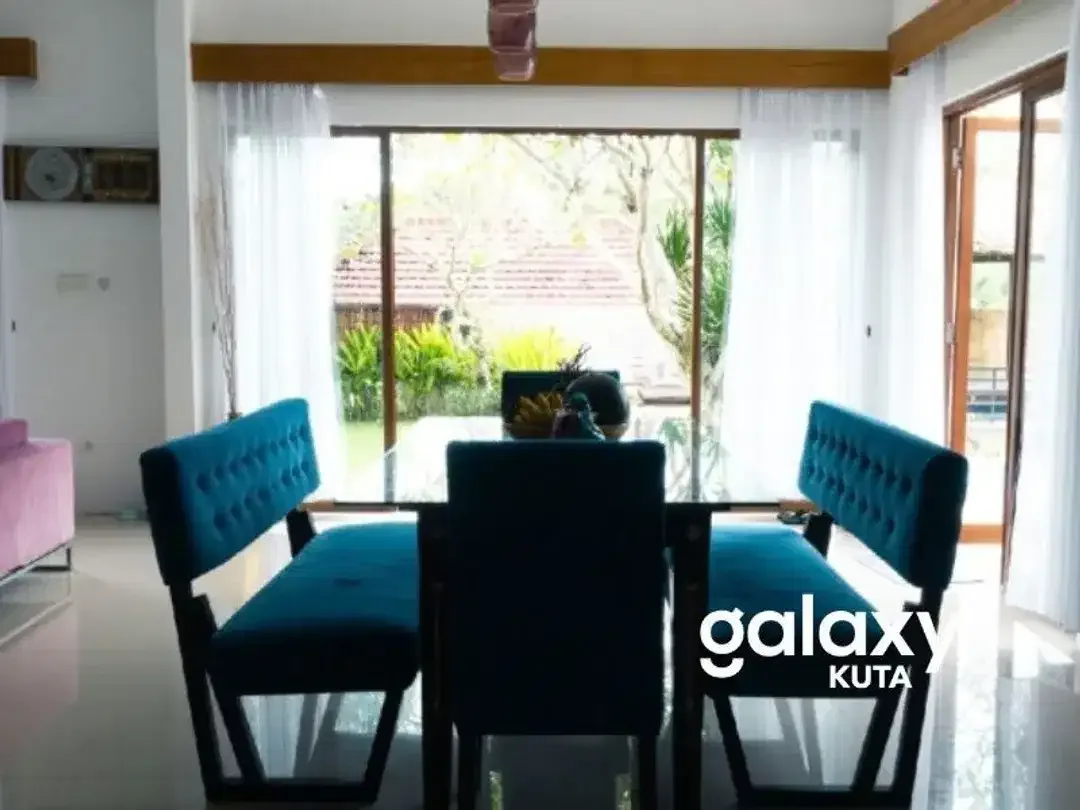 MODERN FREEHOLD VILLA DI BUKIT – 3BR, PRIVATE POOL & LUSH GARDEN - Image 3 of 9