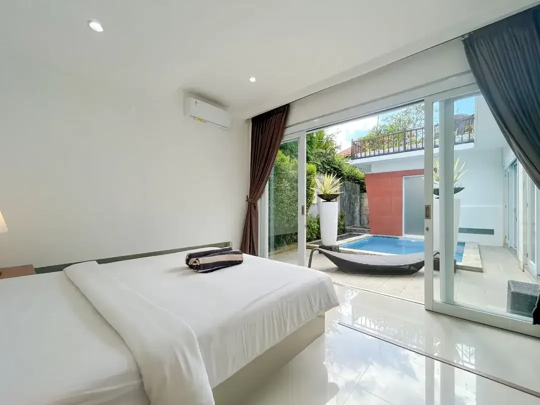 Tranquil 3 Bedroom Private Pool Villa Near Ubud Centre for Yearly Rent - Image 5 of 10