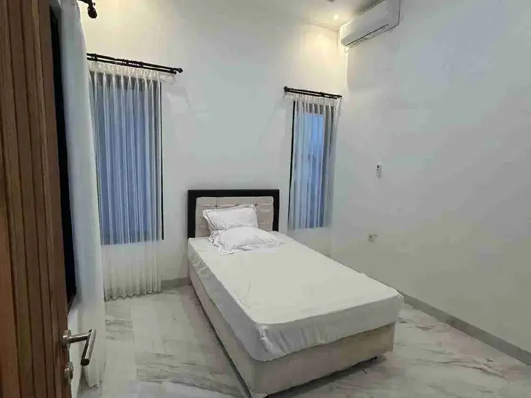 Rumah Nyaman Modern Di Ciung Wanara Renon. - Image 6 of 8